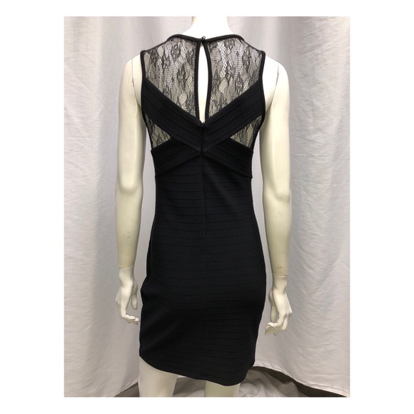 Guess - Picture 3 of 5